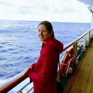 Meet your Posher, Alecia